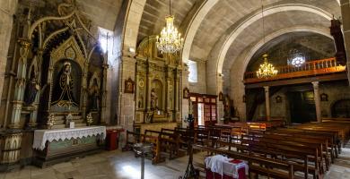 Igrexa de Santa M.ª A Antiga do Caramiñal